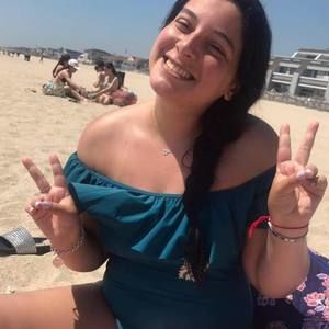 Meet your Posher, Arianna